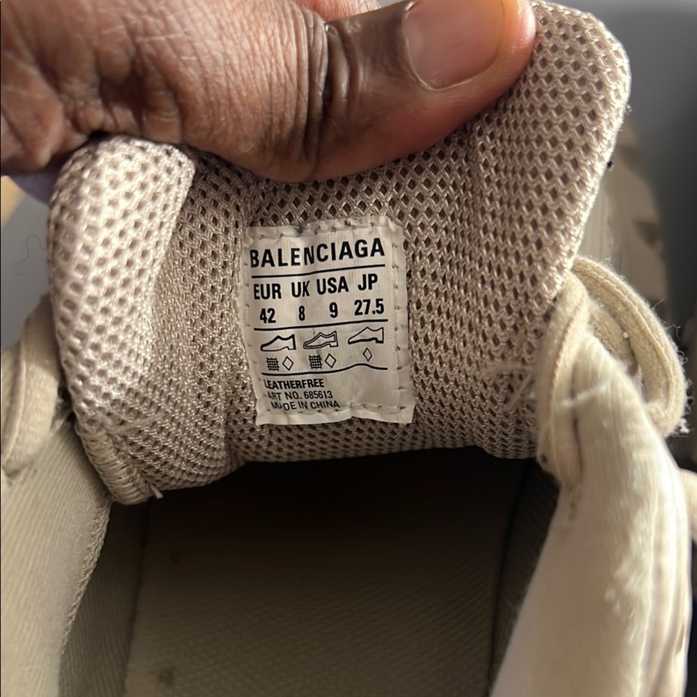 Balenciaga Bouncer Sneakers Men’s Size EU-42 US-8 Beige Athletic Shoes - Picture 6 of 16
